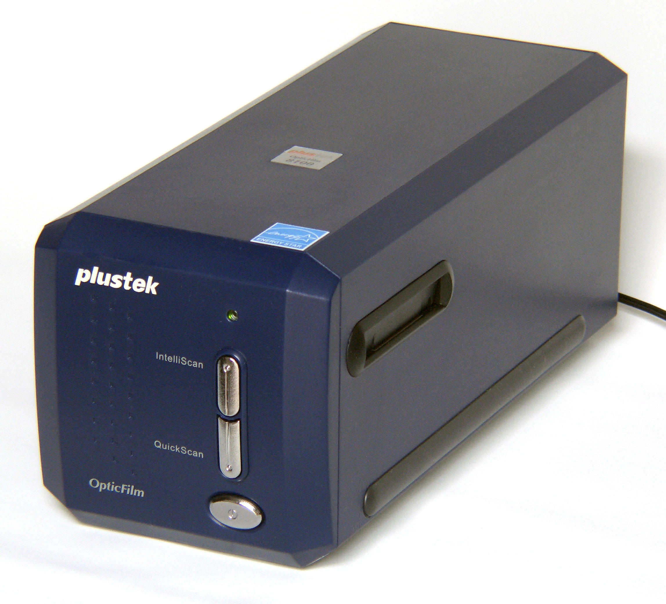 plustek opticfilm 8100 35mm film and slide scanner review
